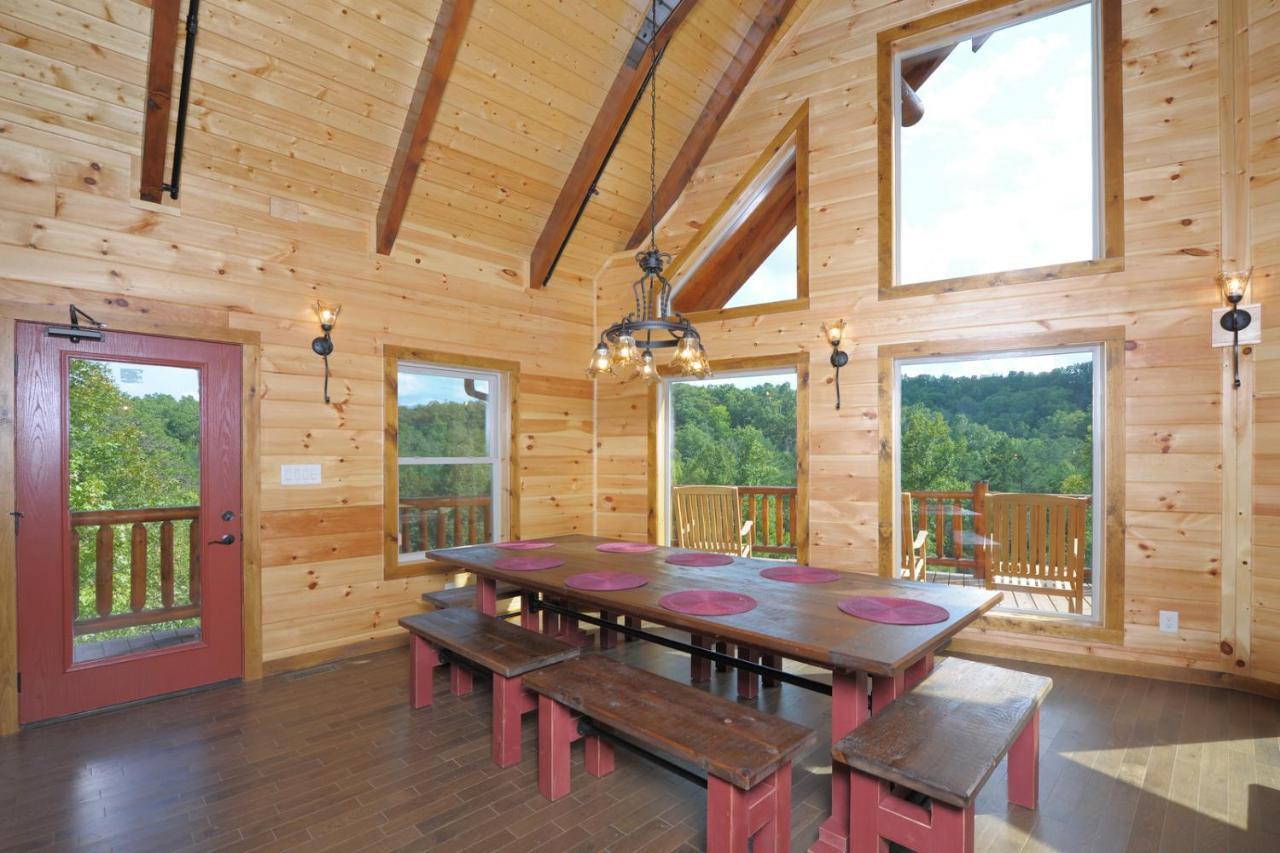 Ridge View Lodge Nature And Mountain View - Hot Tub - Firepit - Yard - Games Gatlinburg Exterior photo