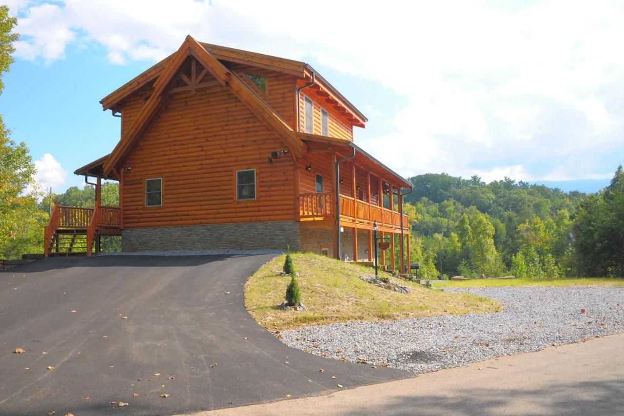 Ridge View Lodge Nature And Mountain View - Hot Tub - Firepit - Yard - Games Gatlinburg Exterior photo