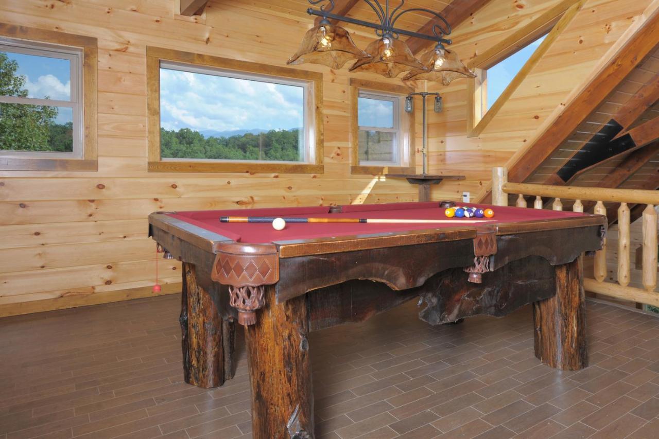 Ridge View Lodge Nature And Mountain View - Hot Tub - Firepit - Yard - Games Gatlinburg Exterior photo