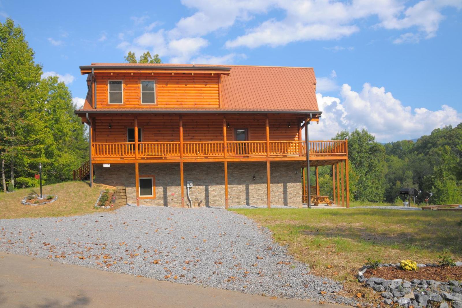 Ridge View Lodge Nature And Mountain View - Hot Tub - Firepit - Yard - Games Gatlinburg Exterior photo