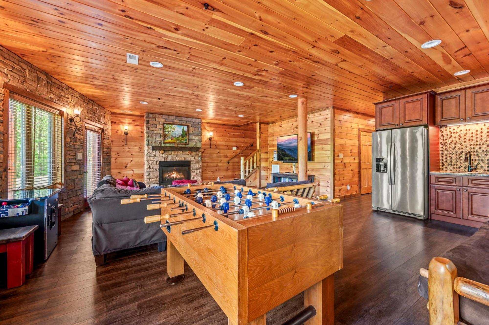 Ridge View Lodge Nature And Mountain View - Hot Tub - Firepit - Yard - Games Gatlinburg Exterior photo