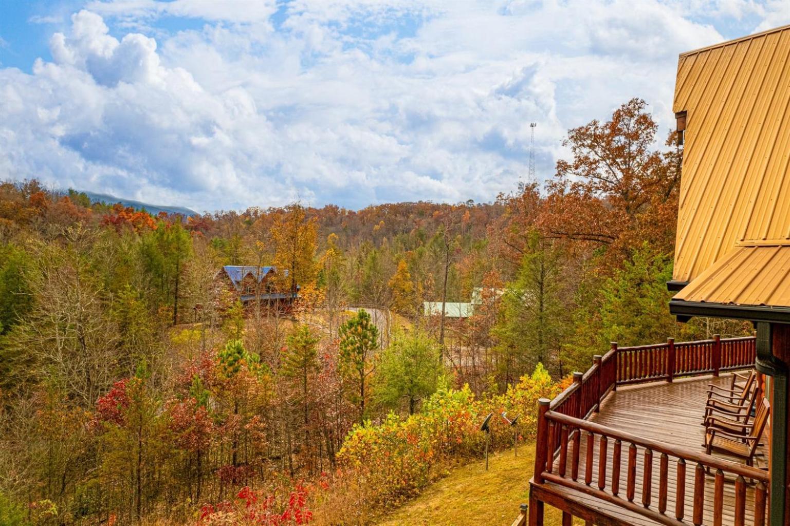 Ridge View Lodge Nature And Mountain View - Hot Tub - Firepit - Yard - Games Gatlinburg Exterior photo