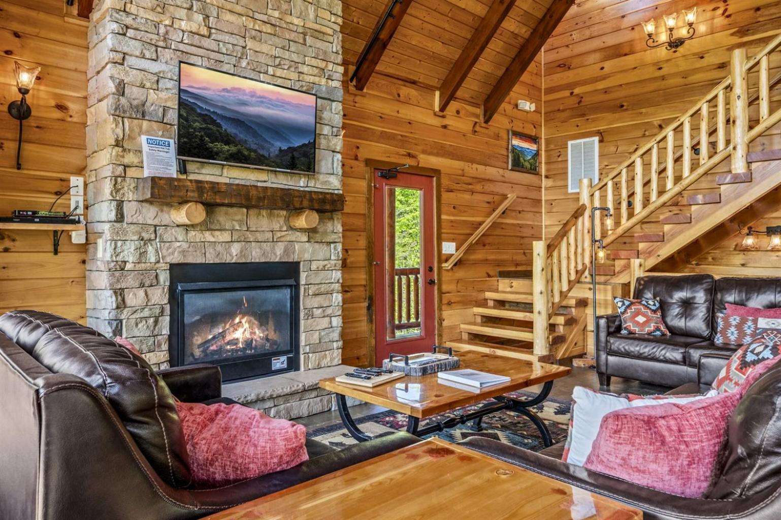 Ridge View Lodge Nature And Mountain View - Hot Tub - Firepit - Yard - Games Gatlinburg Exterior photo